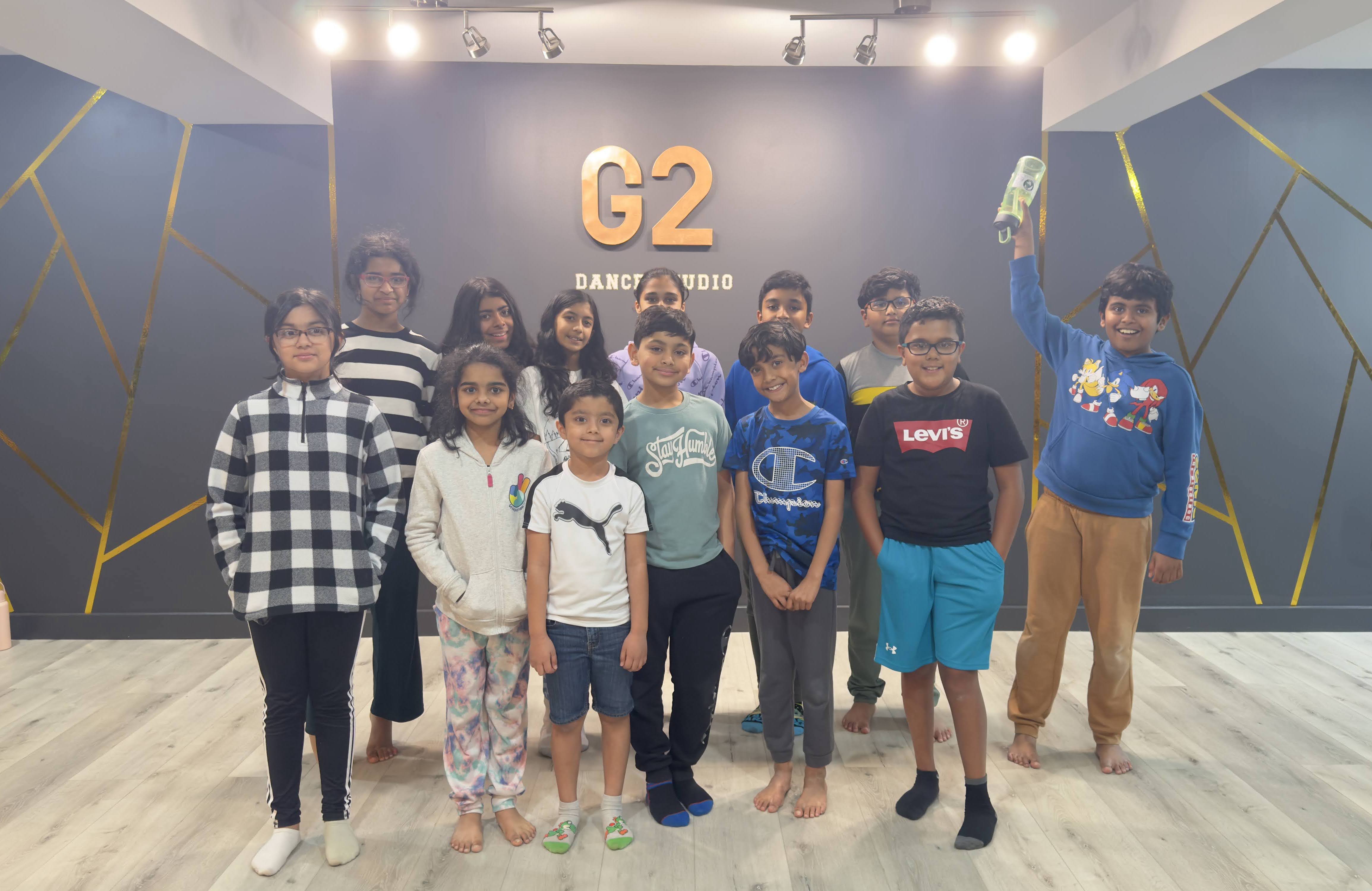 G2 studio photo